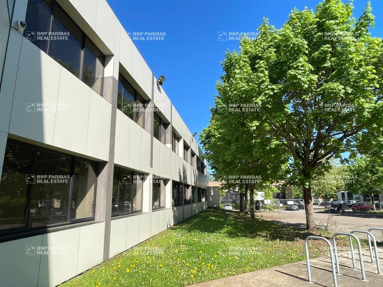 1800 m² pour ce bureaux en location à Metz