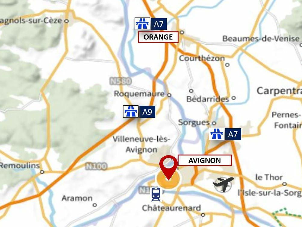 16893 m² pour cetentrepôts classe c en location à Avignon