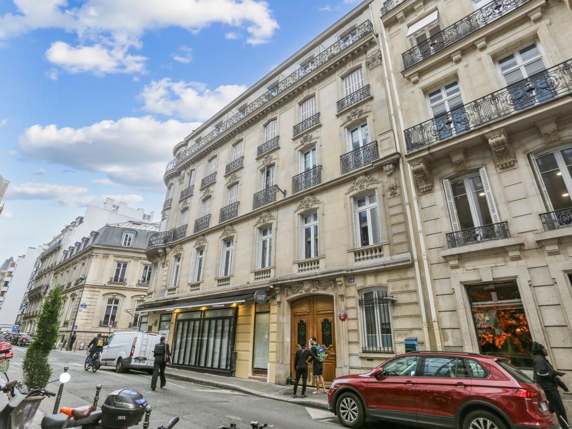 Location Bureaux 235 m² non divisibles 75008 Paris