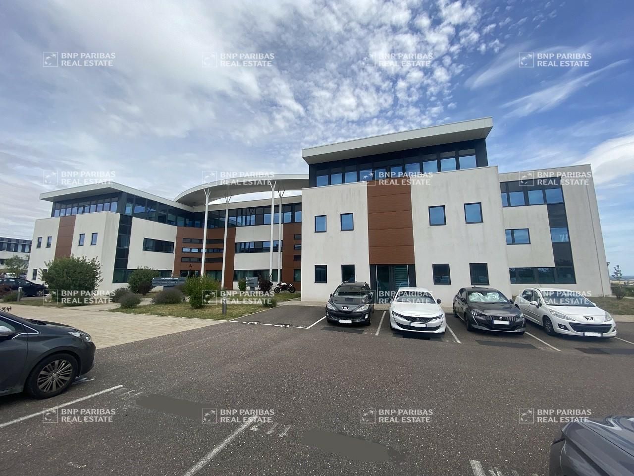 60.95 m² pour ce bureaux en location à Dijon