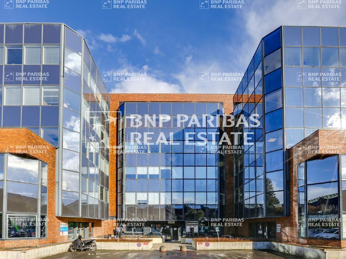 Vente Bureaux 1817 m² divisibles 78140 Velizy villacoublay