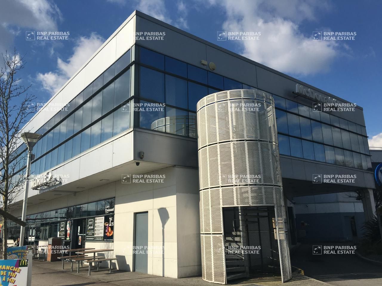 Location Bureaux 930 m² divisibles 35000 Rennes
