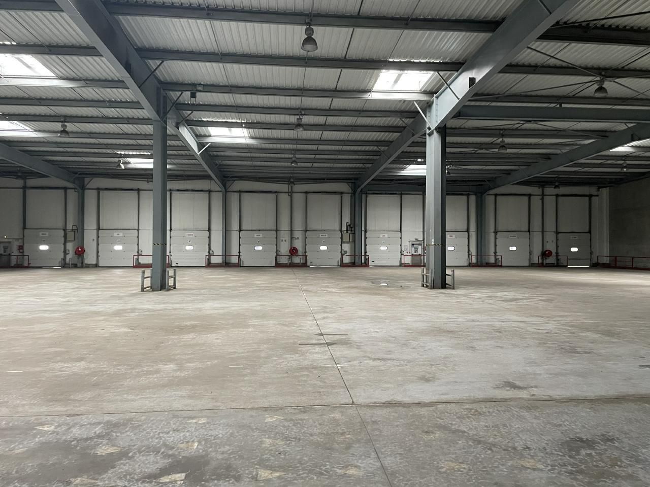 17642 m² pour cetentrepôts classe b en location à Libercourt