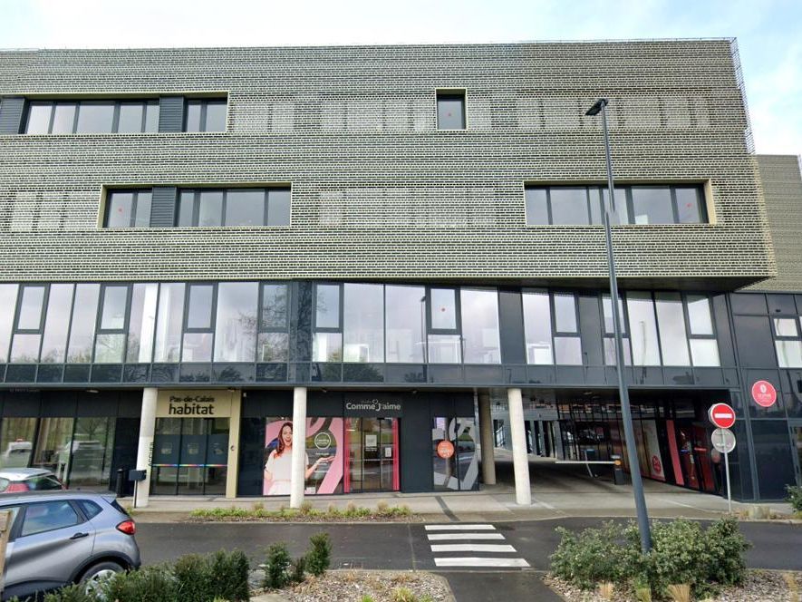 134.4 m² pour ce bureaux en location à Arras