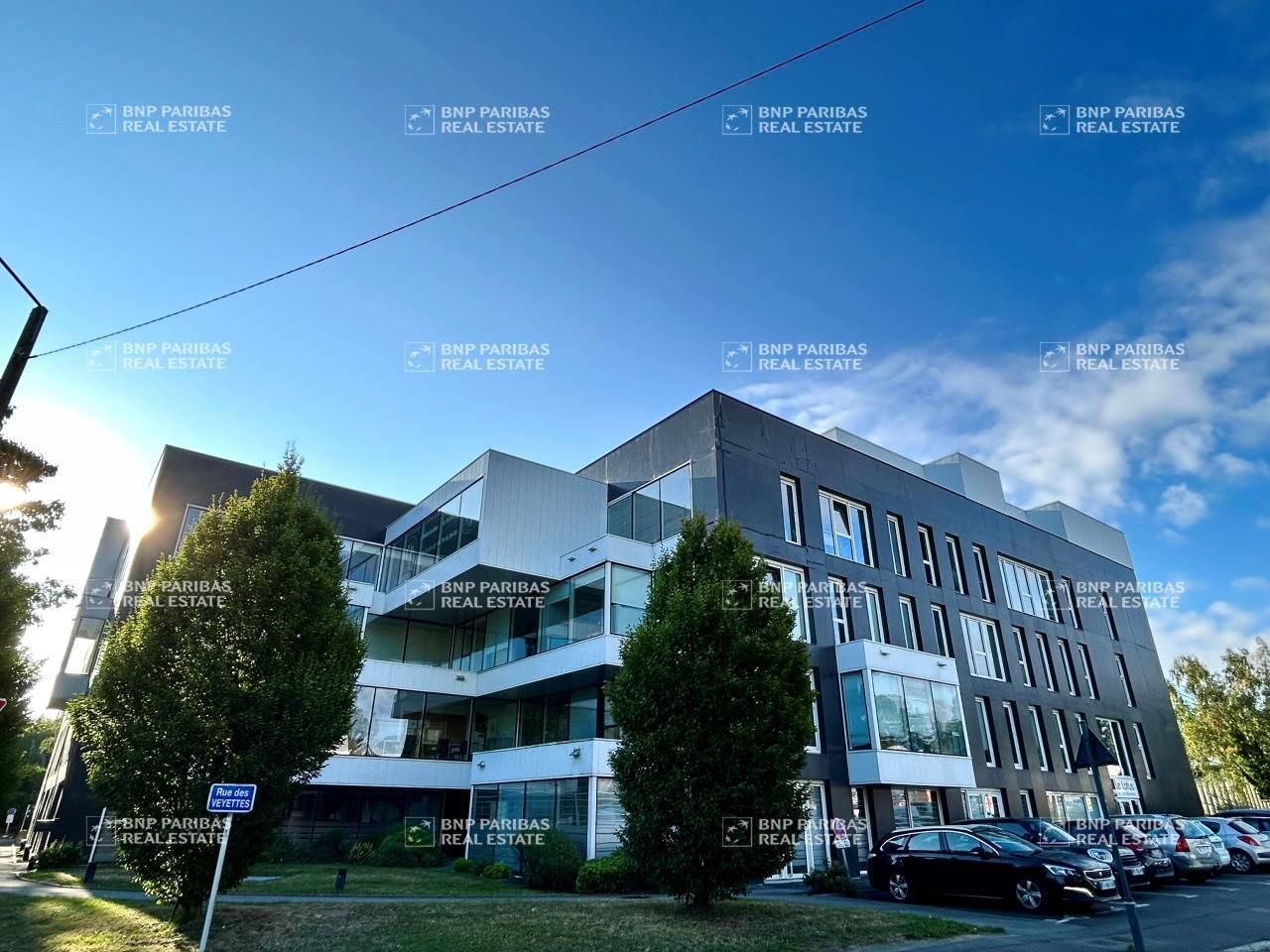 Location Bureaux 588 m² divisibles 35000 Rennes