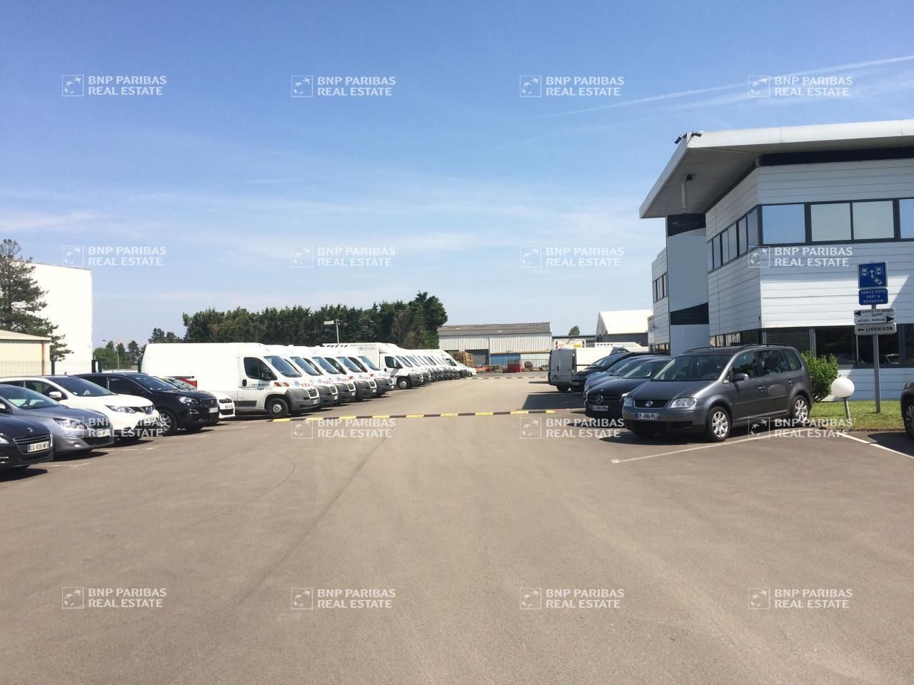 2350 m² pour ce activité en vente à Saint-herblain