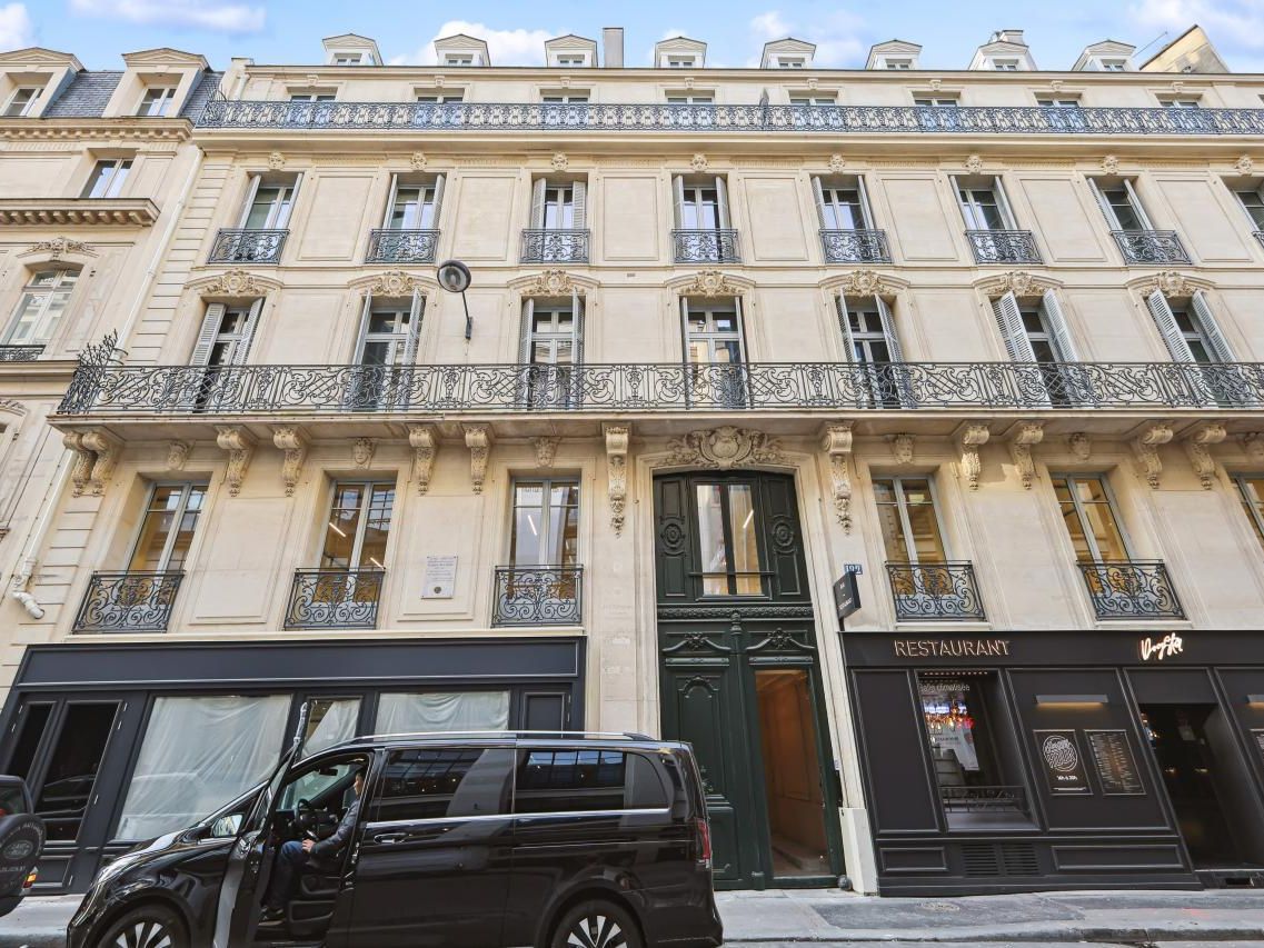 Location Bureaux 375 m² non divisibles 75008 Paris