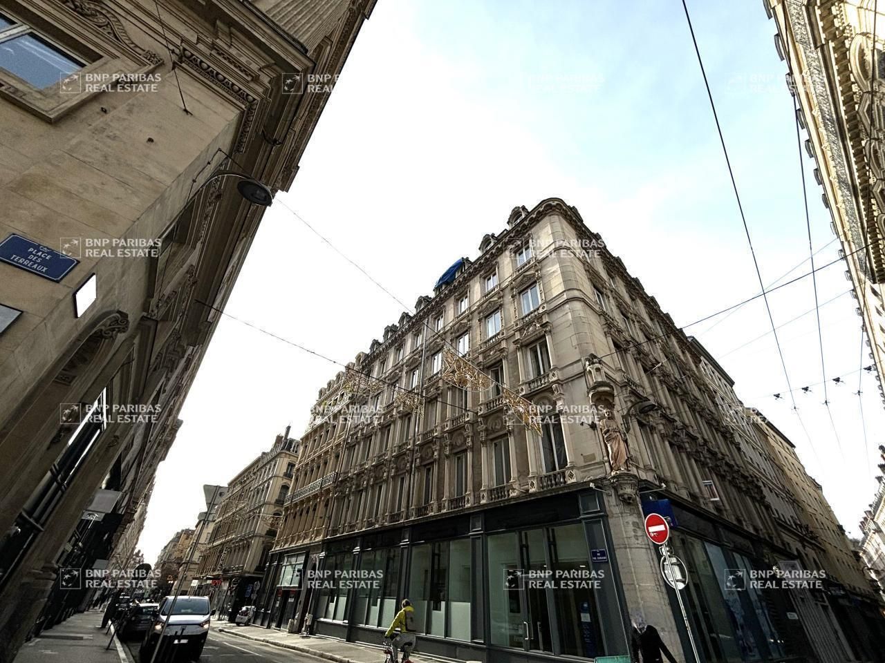 Location Bureaux 225 m² non divisibles 69001 Lyon