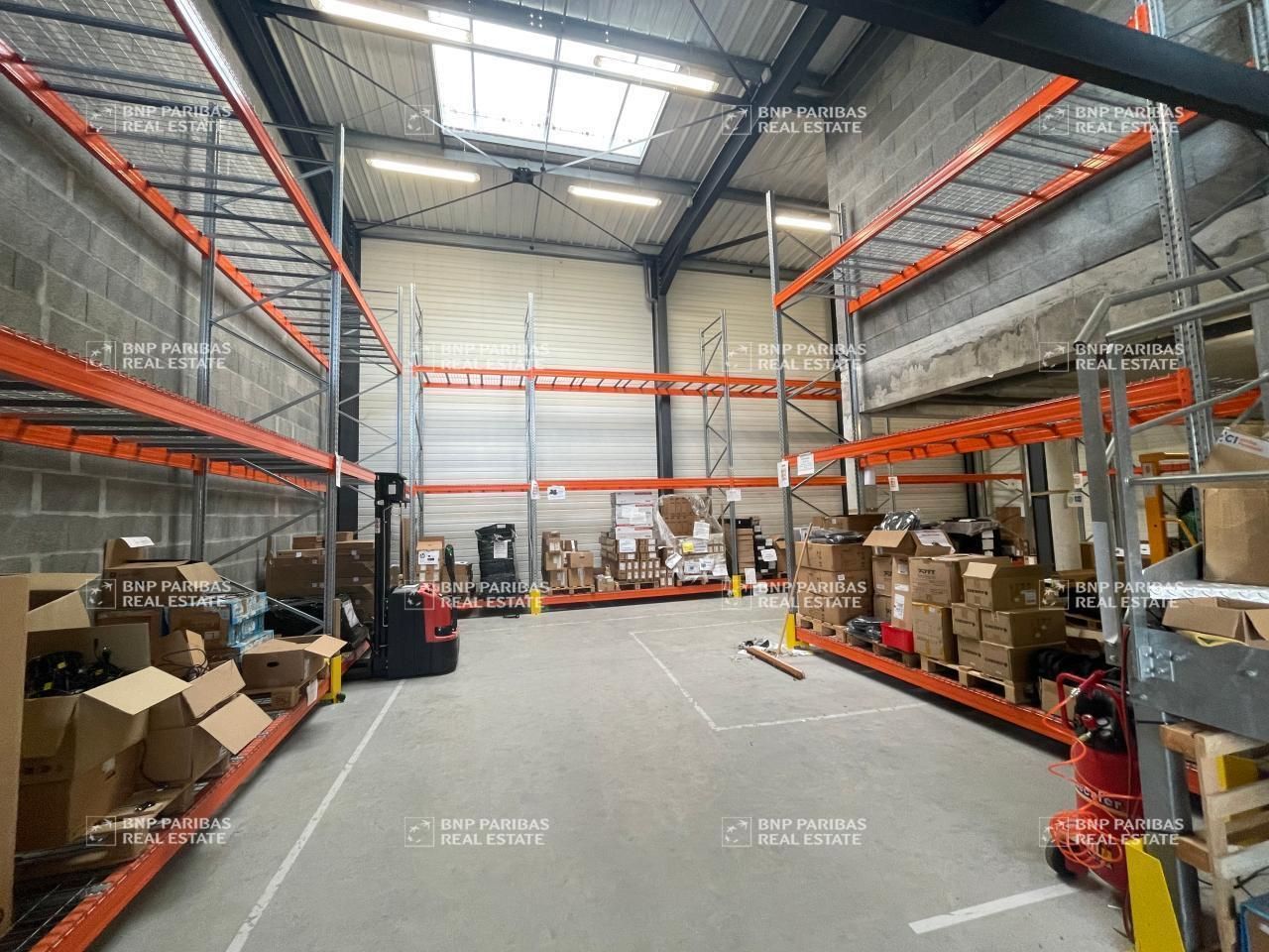 335.48 m² pour ce activité en location à Noyal-chatillon-sur-seiche