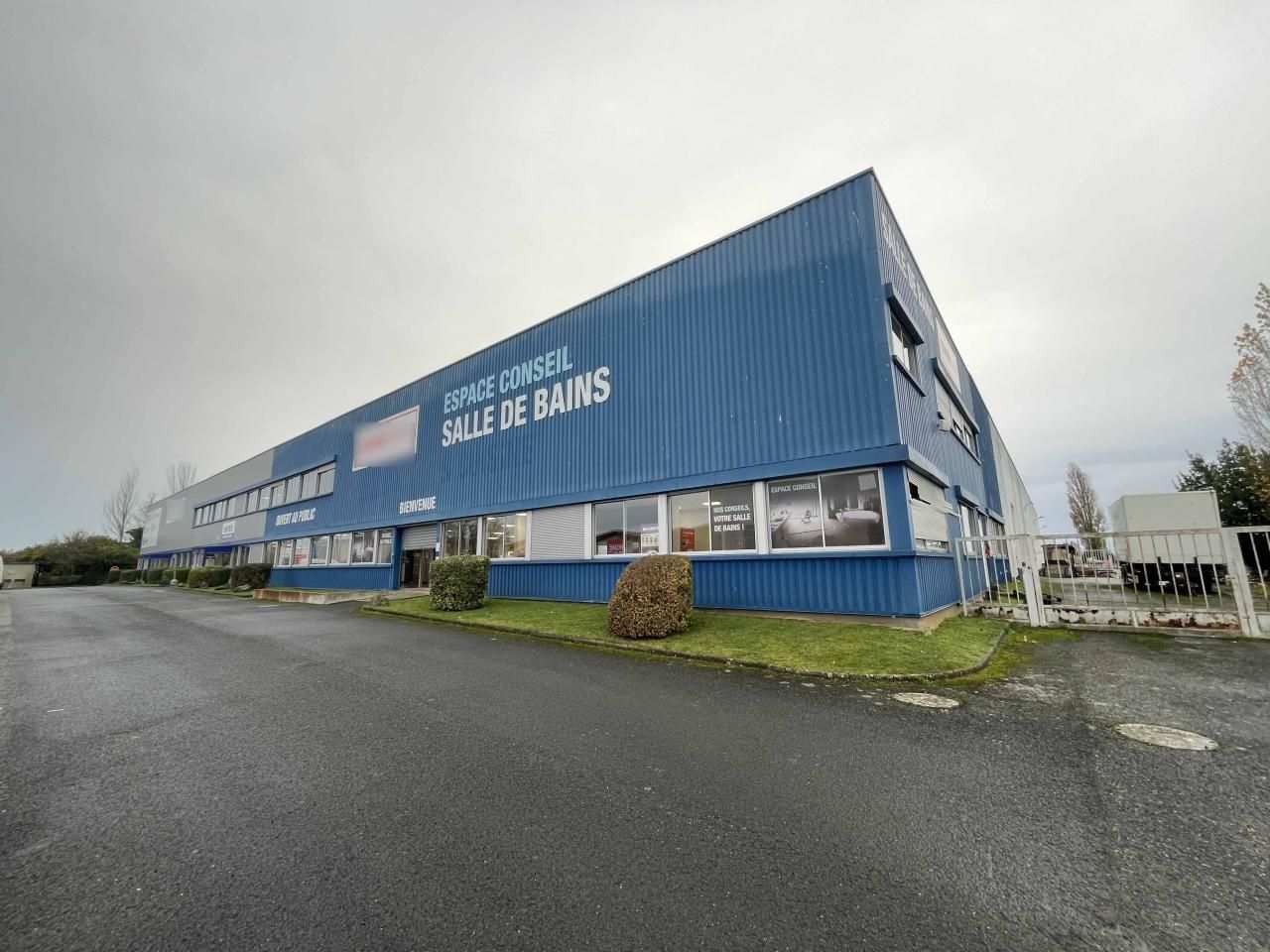 Vente Activité 9242 m² non divisibles 14120 Mondeville