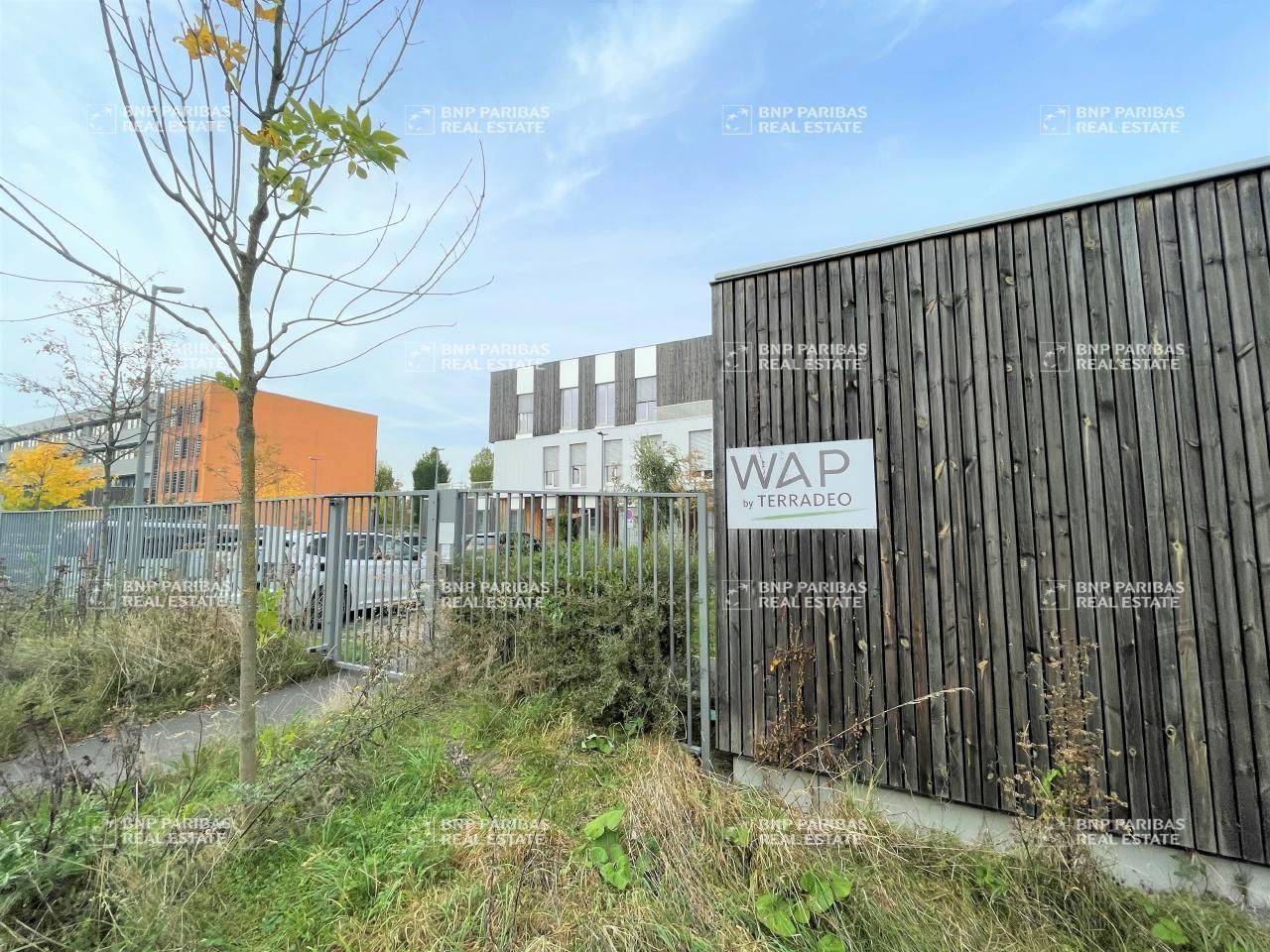 2449 m² pour ce bureaux en location à Villeneuve-d'ascq