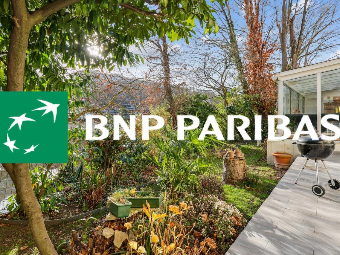 82.36 m² pour ce bureaux en location à Neuilly-sur-seine