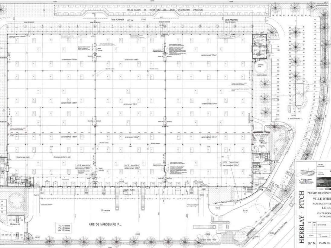 17500 m² pour cetentrepôts classe a en location à Herblay