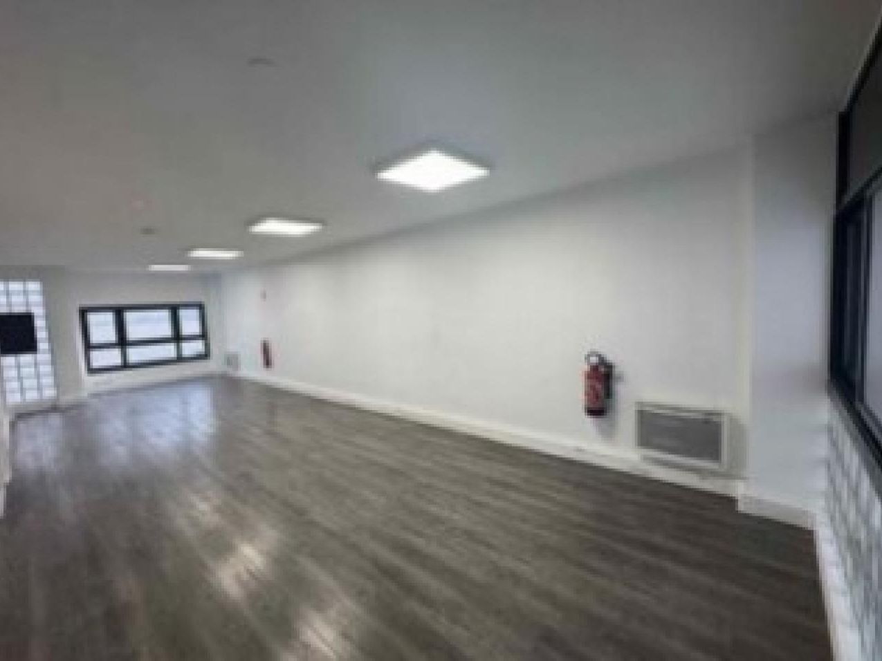 Location Bureaux 130 m² divisibles 75011 Paris