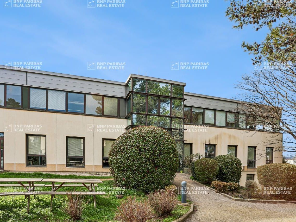 Location Bureaux 307 m² non divisibles 13290 Aix-en-provence