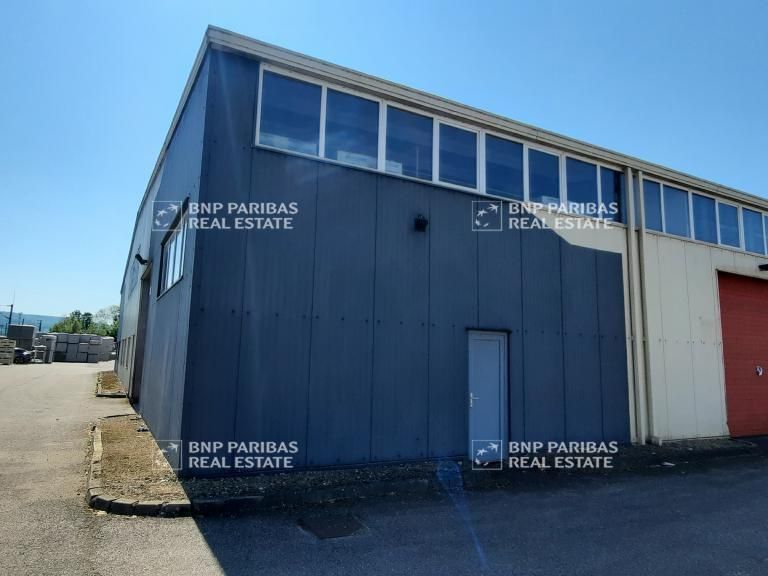 252 m² pour ce activité en location à Champigneulles