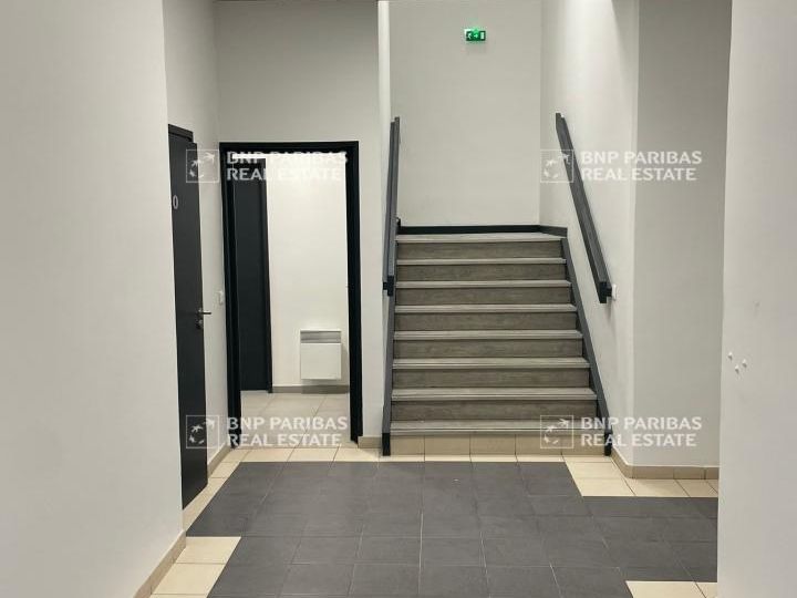 2049 m² pour ce activité en location à Villeneuve-d'ascq