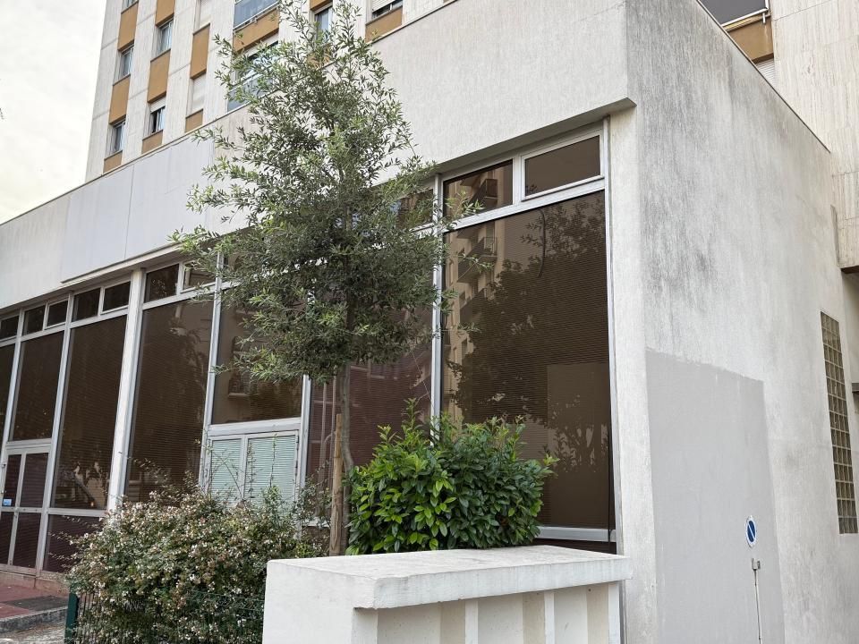 Vente PME-PMI 776 m² non divisibles 92120 Montrouge