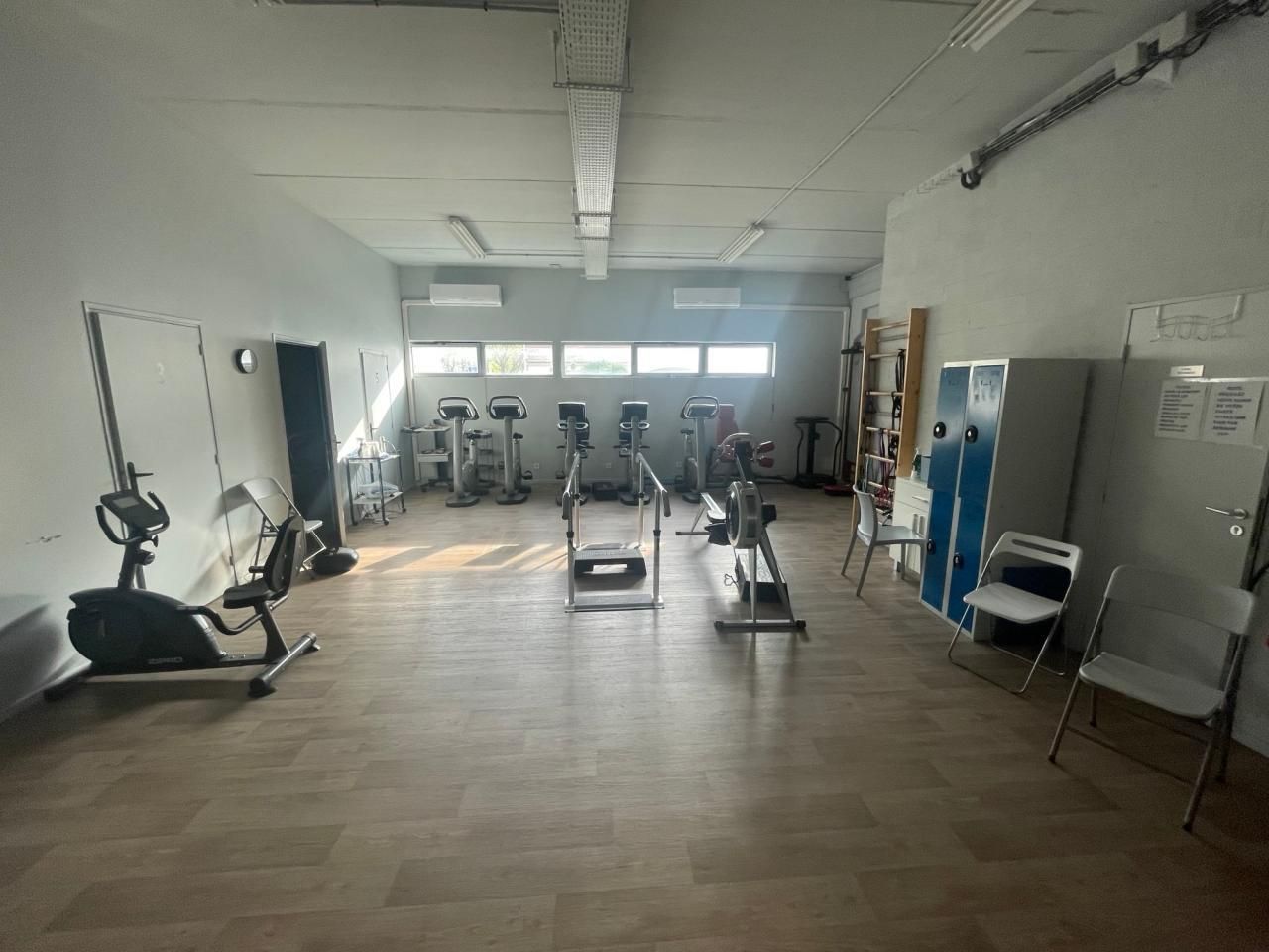 256 m² pour ce pme-pmi en vente à Stains