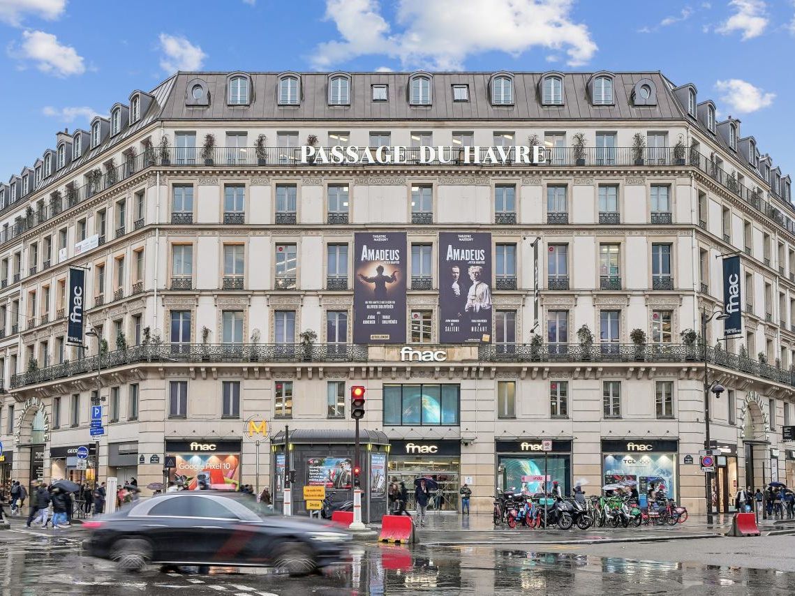 Location Bureaux 1945 m² divisibles 75009 Paris