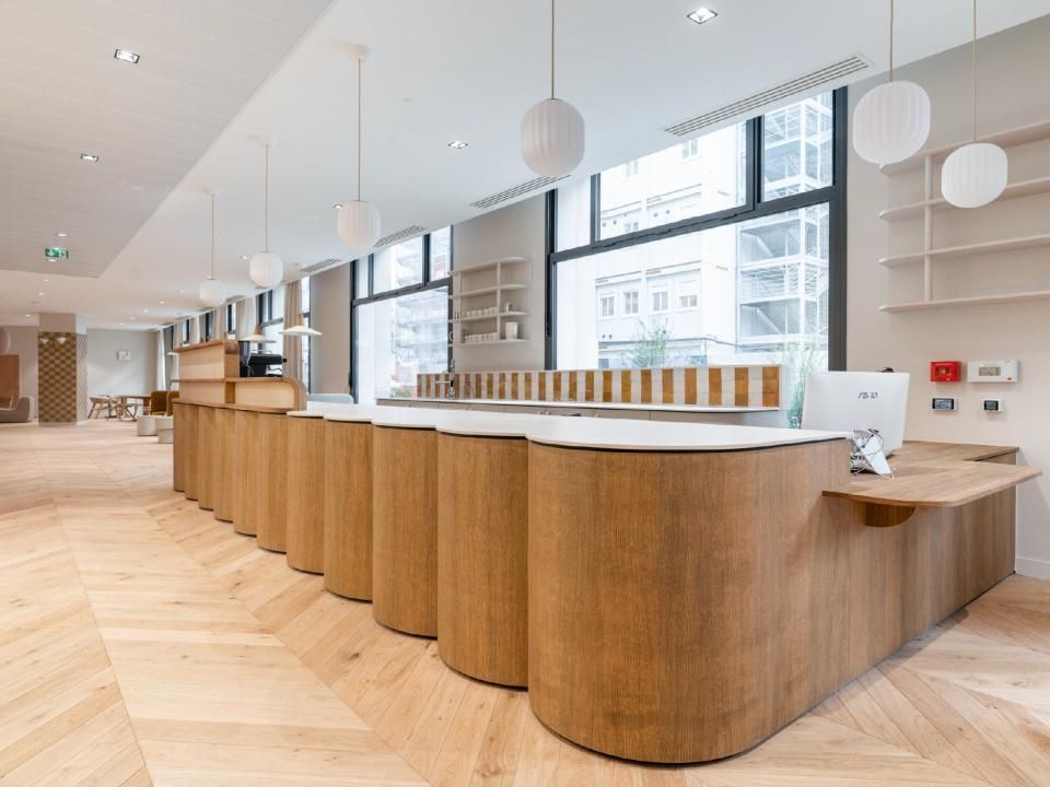 850 m² pour ce bureaux en location à Paris