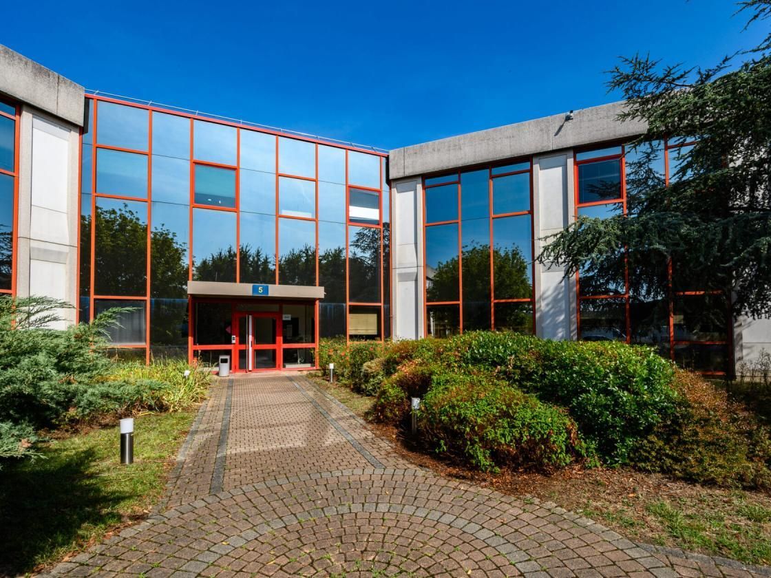622 m² pour ce bureaux en location à Gennevilliers