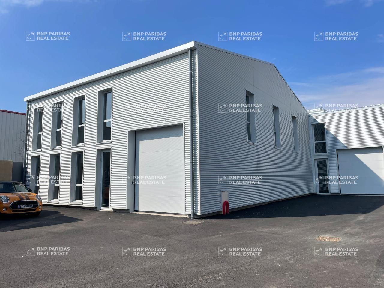 Location Activité 360 m² non divisibles 69680 Chassieu