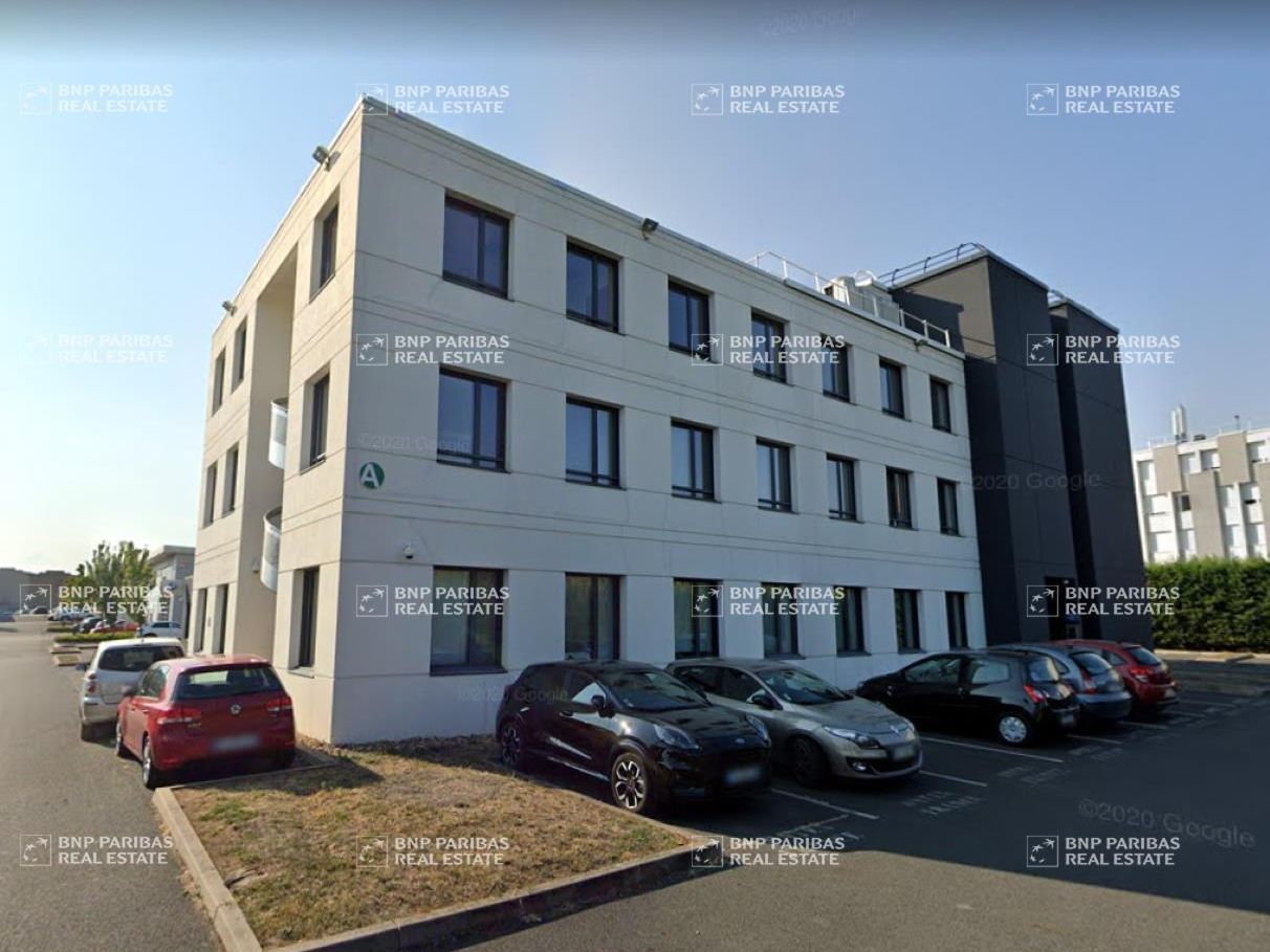 Location Bureaux 556 m² divisibles 69400 Villefranche-sur-saône