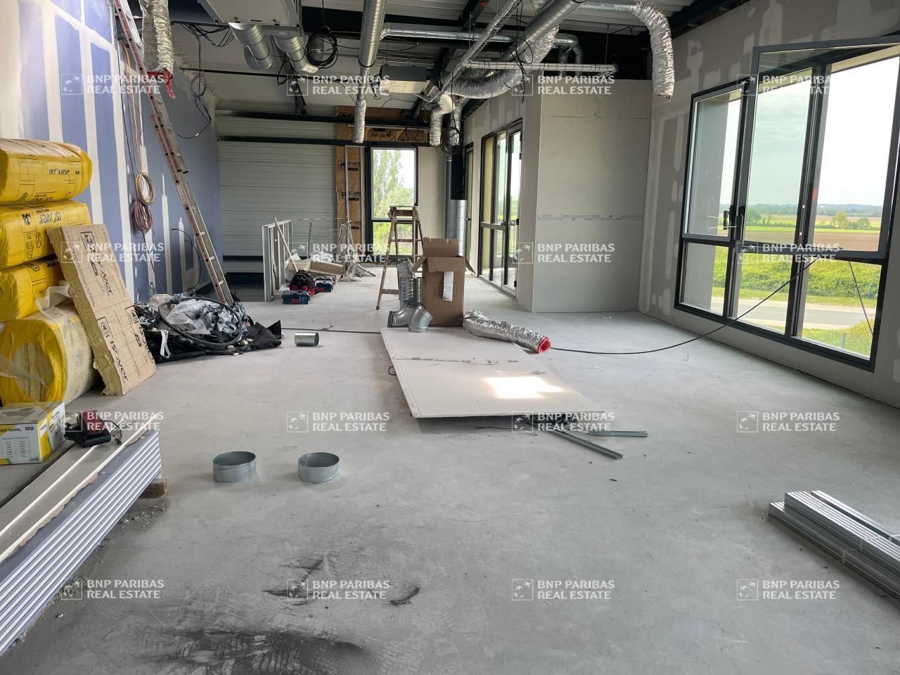 4821.8 m² pour ce activité en vente à La boisse