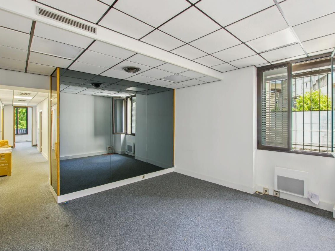 266.2 m² pour ce bureaux en vente à Saint denis