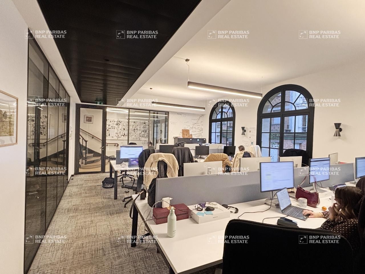 421.93 m² pour ce bureaux en vente à Paris