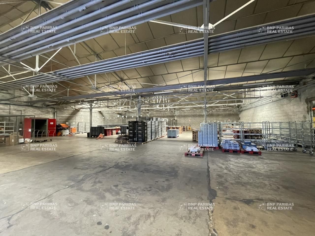 2760 m² pour ce activité en location à Joué-lès-tours