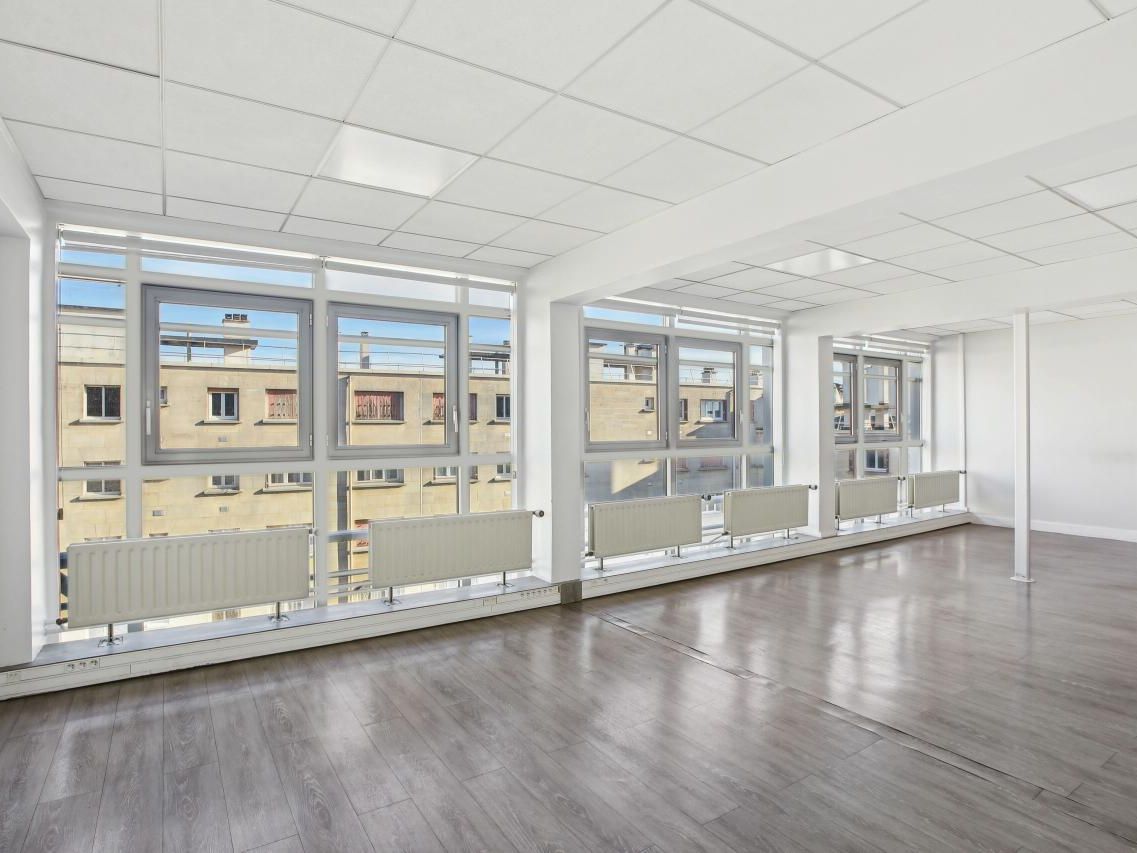 760 m² pour ce bureaux en location à Paris