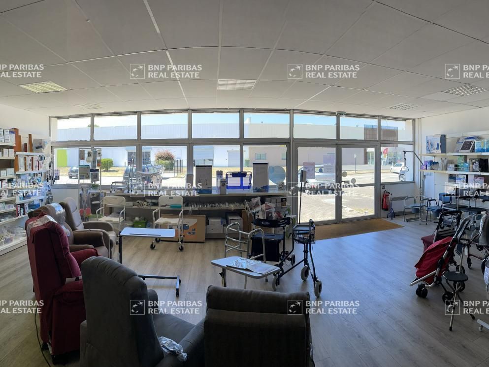 Location Activité 437.56 m² non divisibles 33600 Pessac