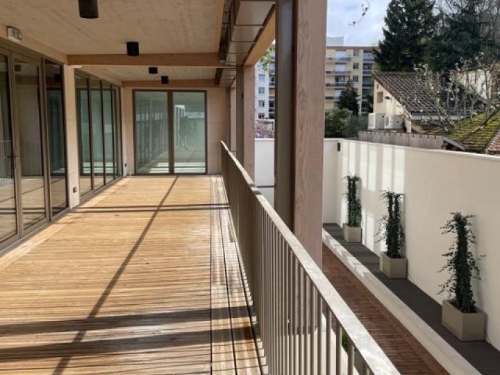 Location Bureaux 1172.5 m² divisibles 92130 Issy-les-moulineaux