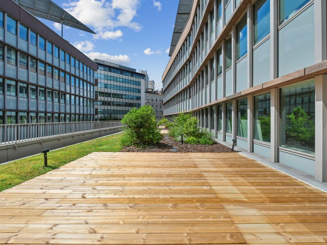 5461 m² pour ce bureaux en location à Issy-les-moulineaux