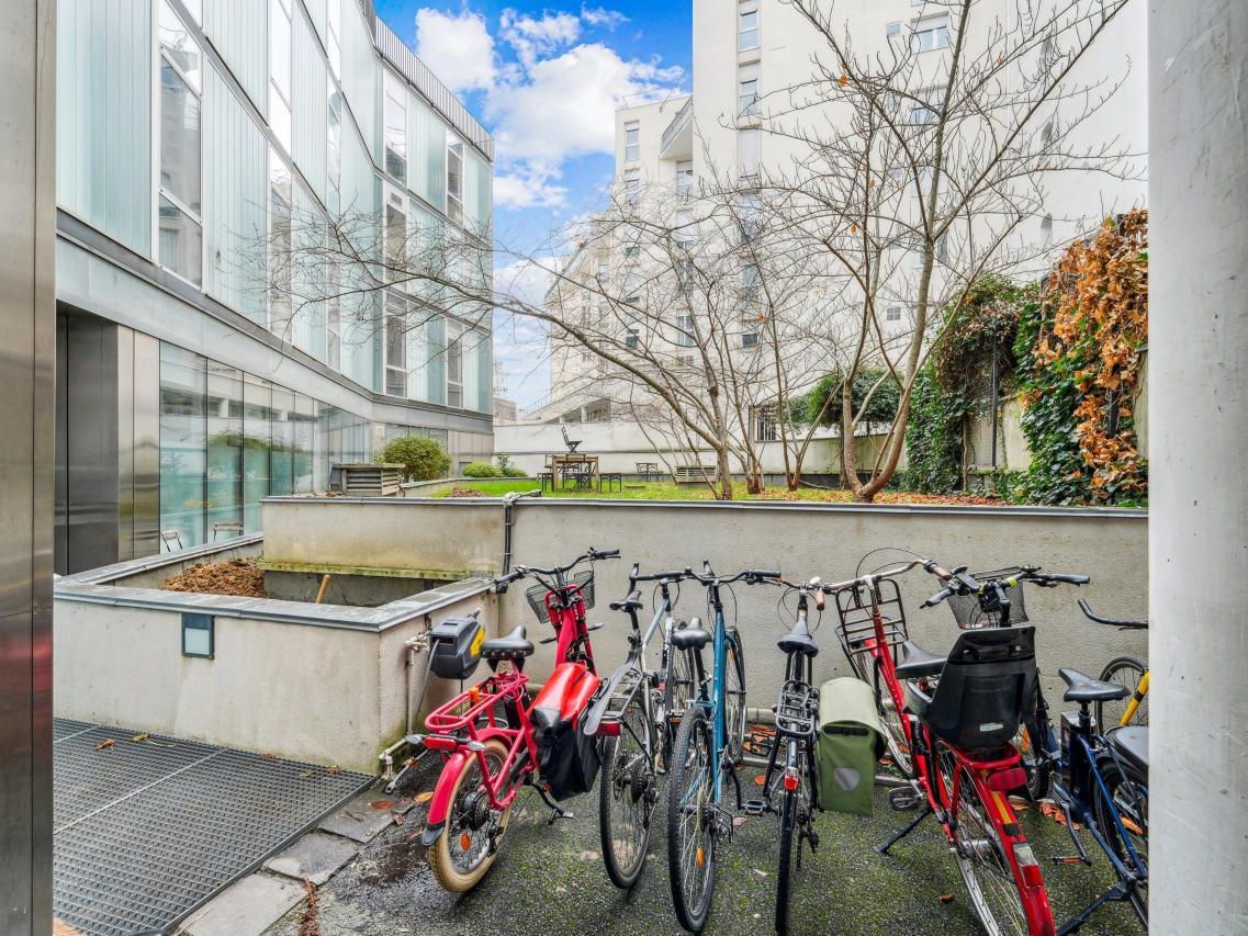 2693 m² pour ce bureaux en location à Paris