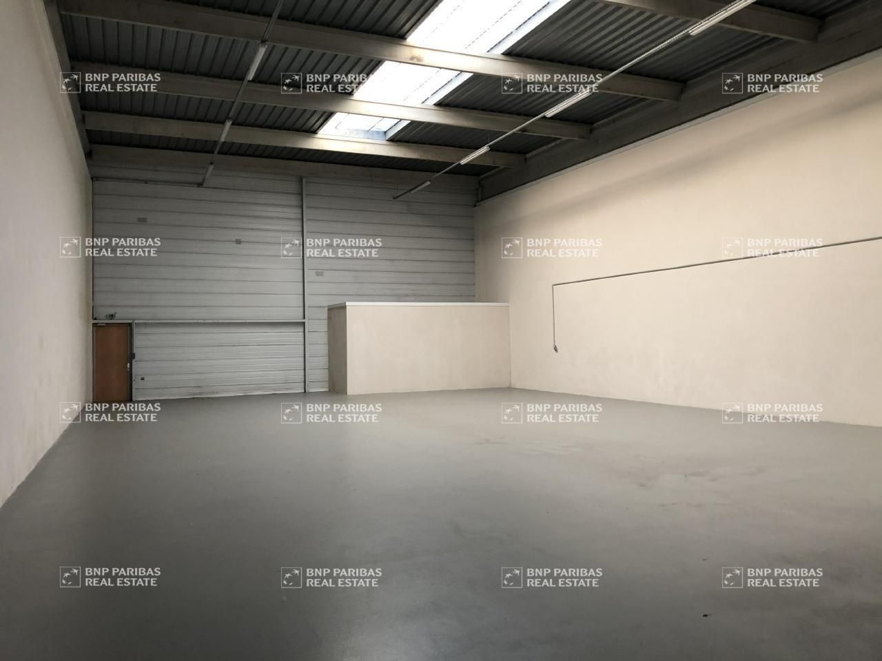 527 m² pour ce pme-pmi en location à Trappes