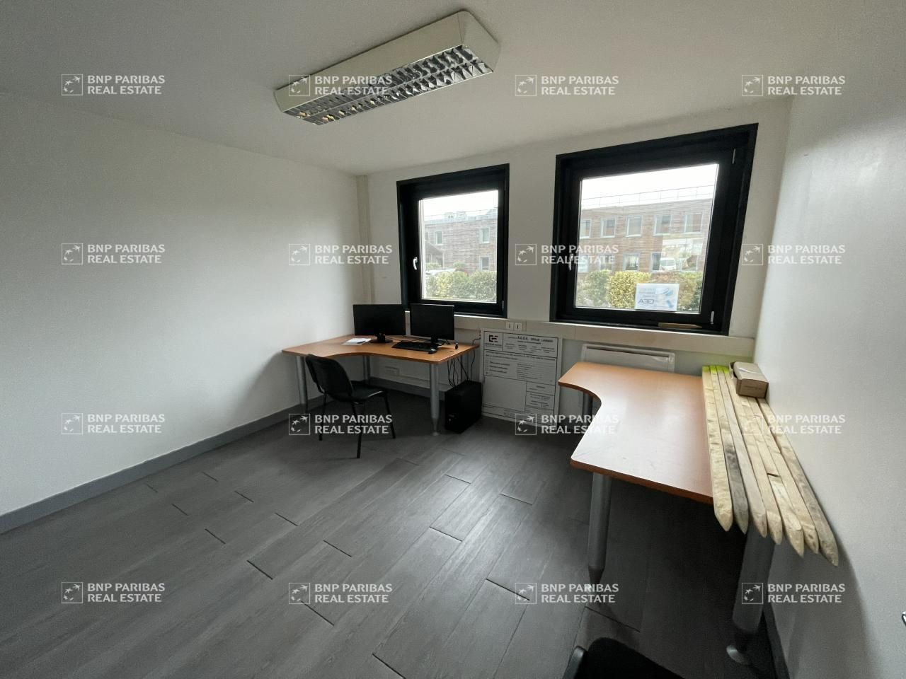 353.35 m² pour ce bureaux en location à Saint-avertin