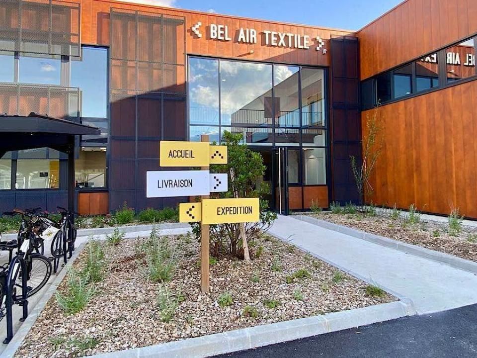 Location Activité 1742 m² divisibles 69100 Villeurbanne