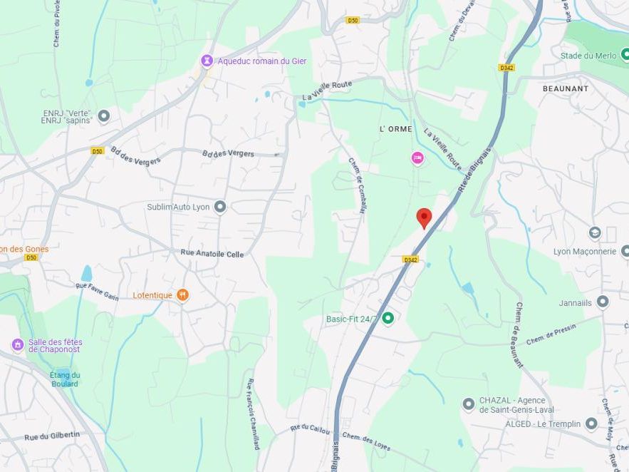 1000 m² pour ce activité en location à Saint-genis-laval