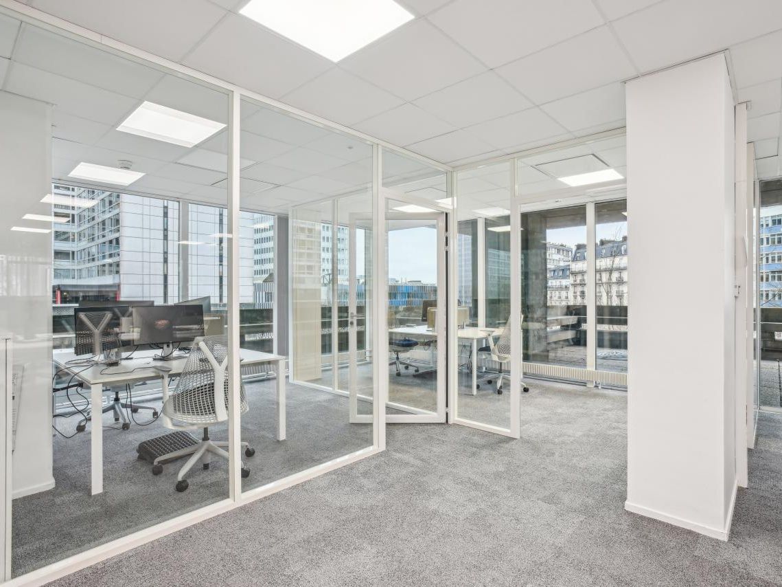 631 m² pour ce bureaux en location à Paris