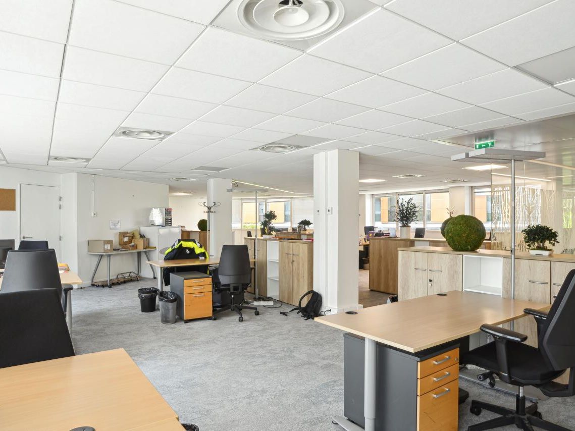 351 m² pour ce bureaux en location à Issy les moulineaux