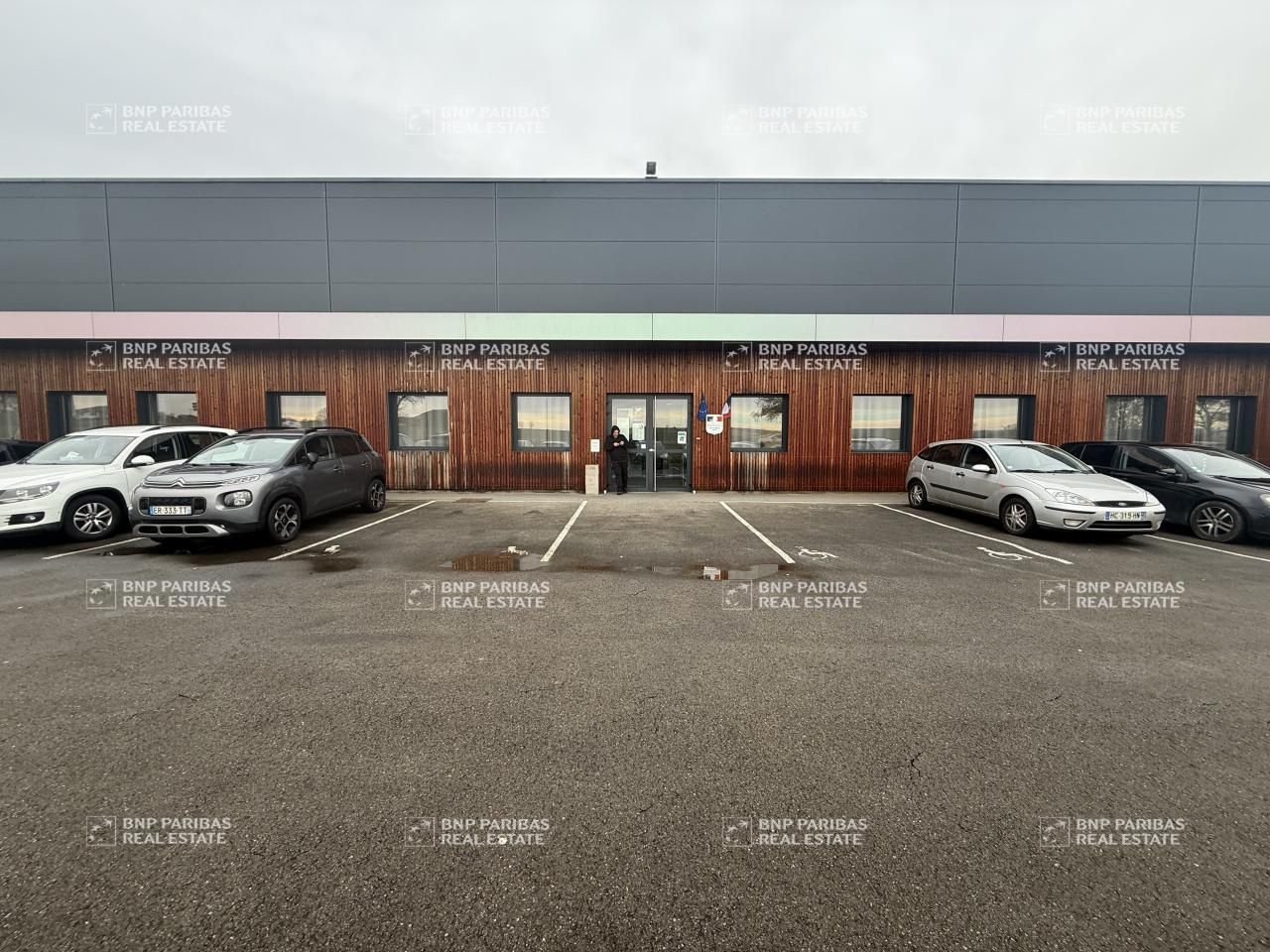 Location Activité 1400 m² non divisibles 57640 Argancy