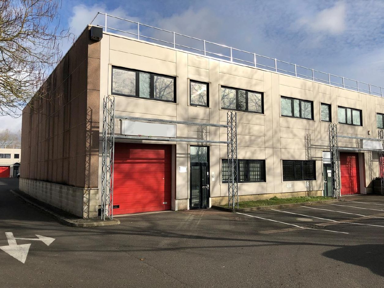 Location PME-PMI 356 m² divisibles 91070 Bondoufle