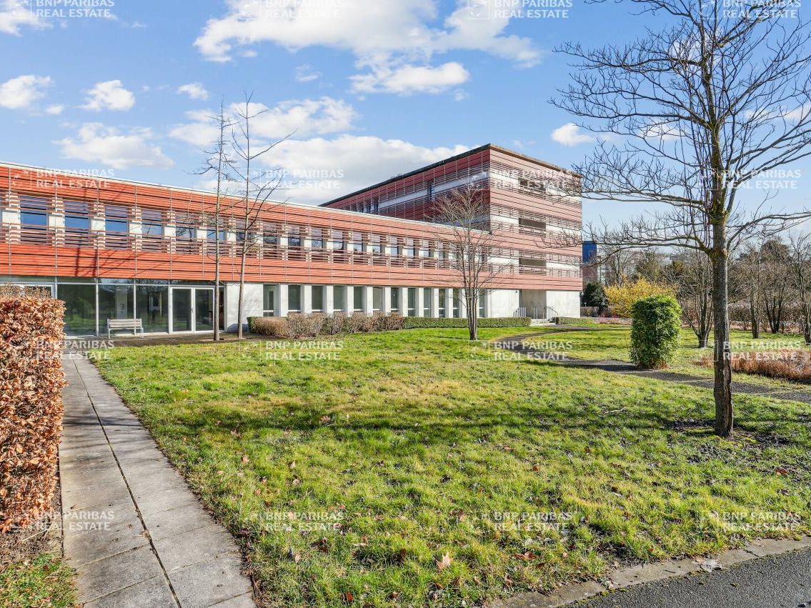 Location Bureaux 8121.26 m² divisibles 59491 Villeneuve-d'ascq
