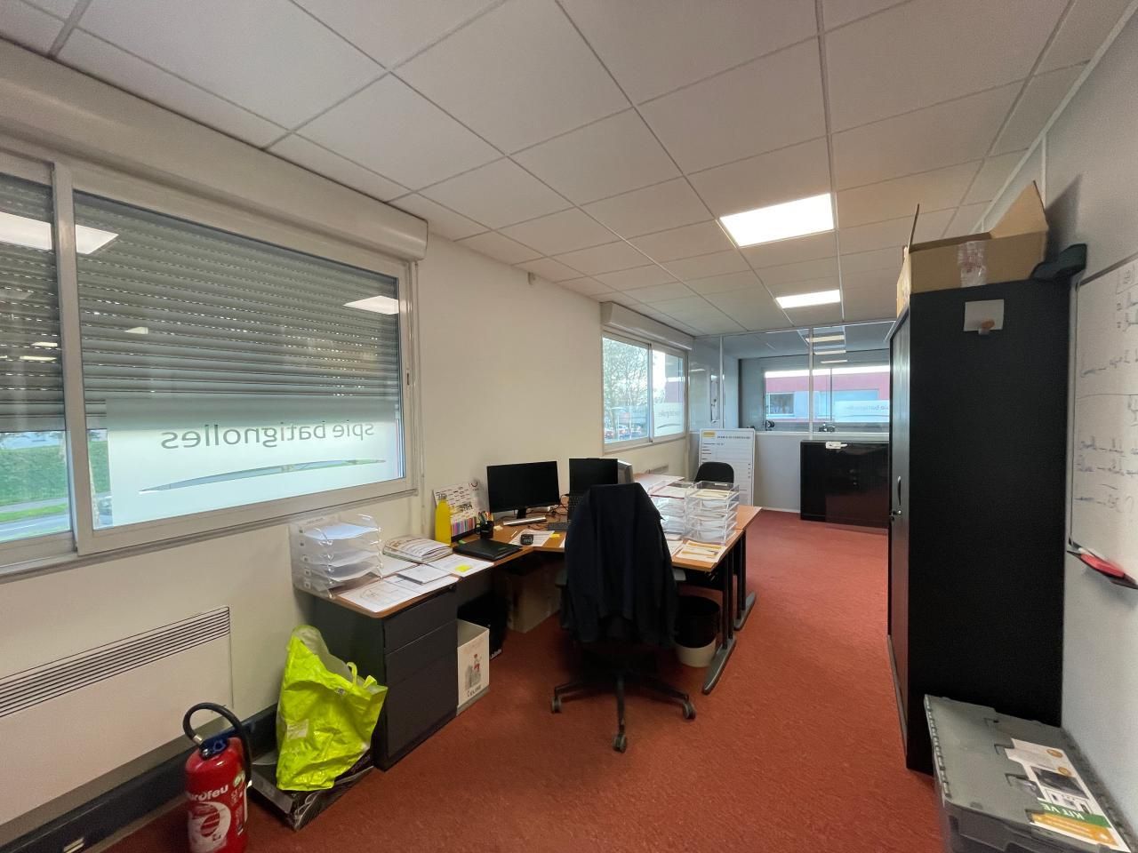 400 m² pour ce bureaux en location à Le grand-quevilly