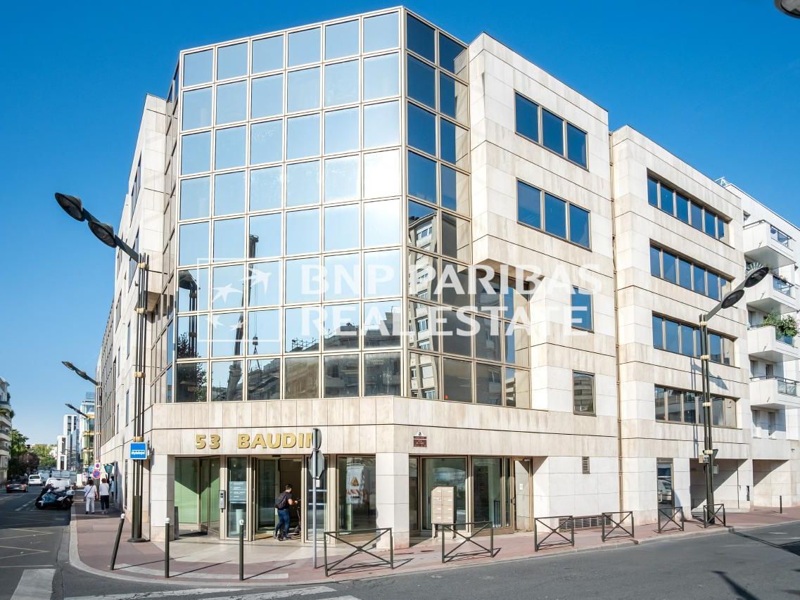 Location Bureaux 1447 m² non divisibles 92300 Levallois-perret
