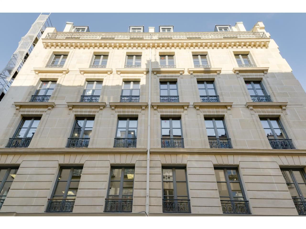 Location Bureaux 2039.08 m² divisibles 75004 Paris