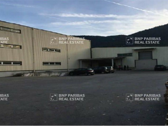 330 m² pour ce activité en location à Aubagne